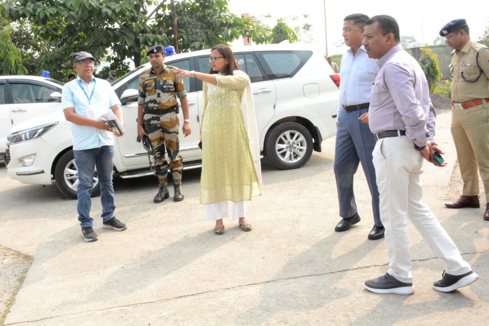 Janjgir News : कलेक्टर-एसपी ने स्ट्रांग रूम का किया निरीक्षण मतगणना की तैयारियों का लिया जायजा