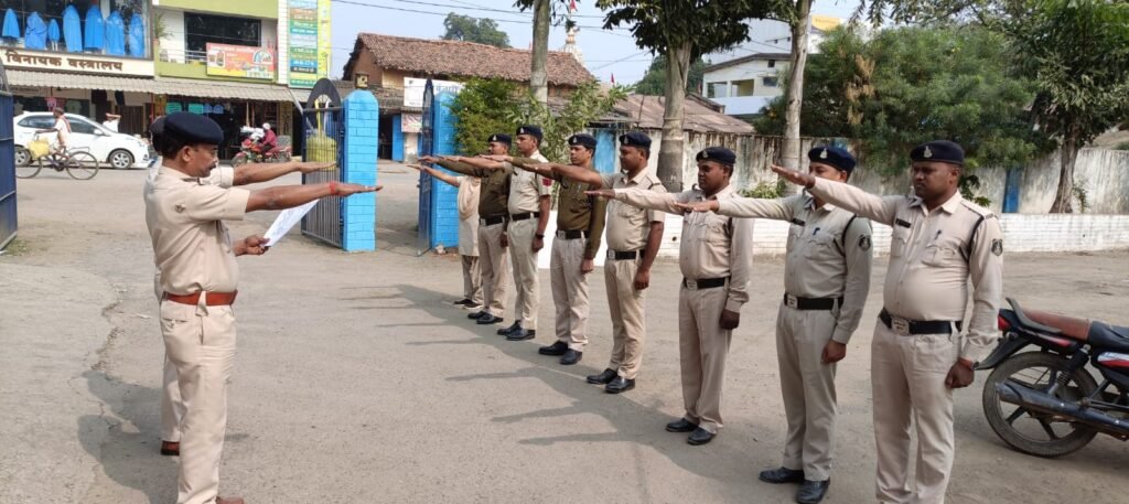 Indian Constitution : भारतीय संविधान की प्रस्तावना का हुआ पाठन…