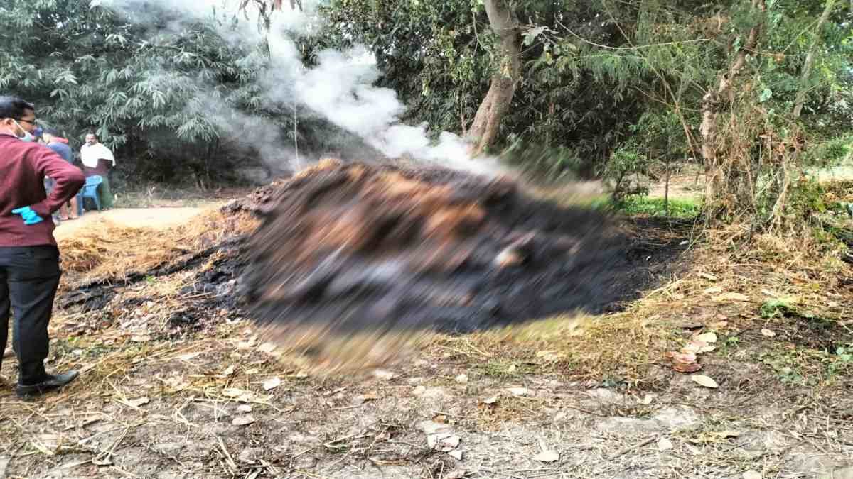 CGCitizen : रायगढ़ नेतनागर गांव में दिल दहला देने वाली घटना : पैरावट में मिली महिला और बच्ची की जली हुई लाश... CGCitizen : रायगढ़ नेतनागर गांव में दिल दहला देने वाली घटना : पैरावट में मिली महिला और बच्ची की जली हुई लाश...