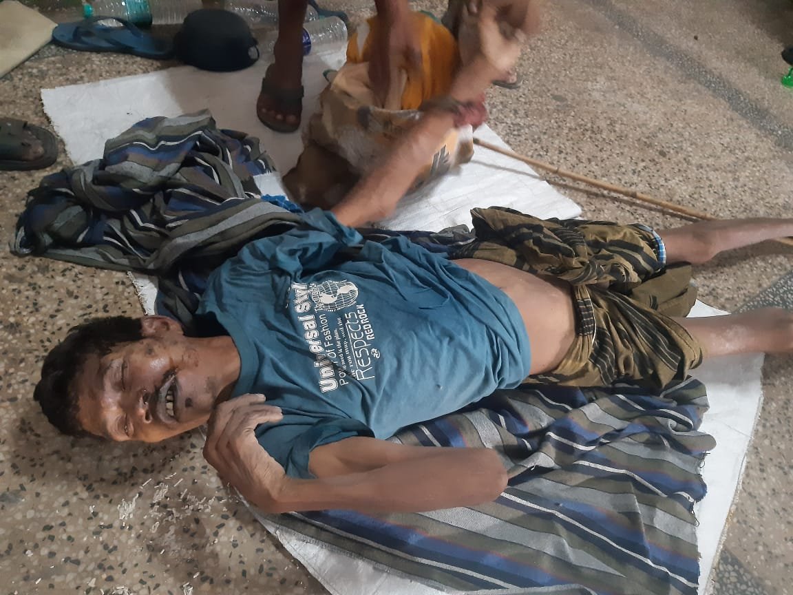 केवड़ाबाडी बस स्टैण्ड यात्री प्रतीक्षालय में मिला अज्ञात व्यक्ति का शव...