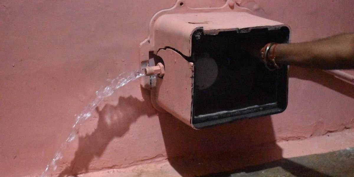 राजधानी में पानी के लिए मचा हाहाकार, फेल हुई निगम की अमृत मिशन योजना…