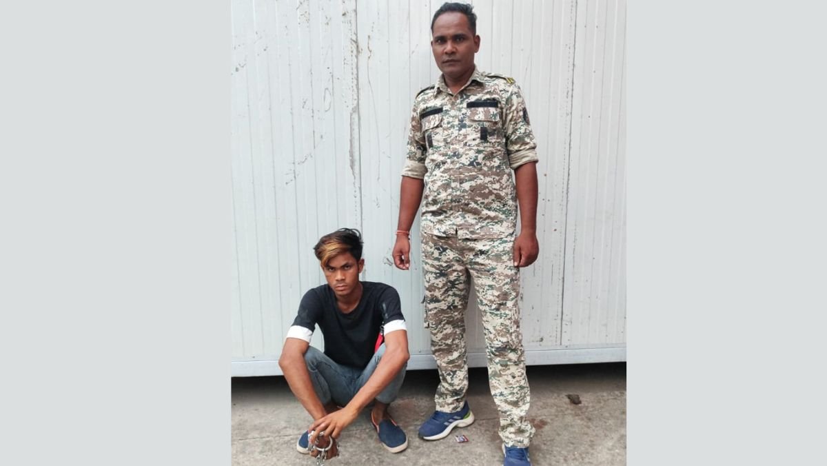 गुम बालिका दस्तयाब : पुसौर पुलिस ने नाबालिग बालिका को भगा ले जाने वाले युवक को किया गिरफ्तार...