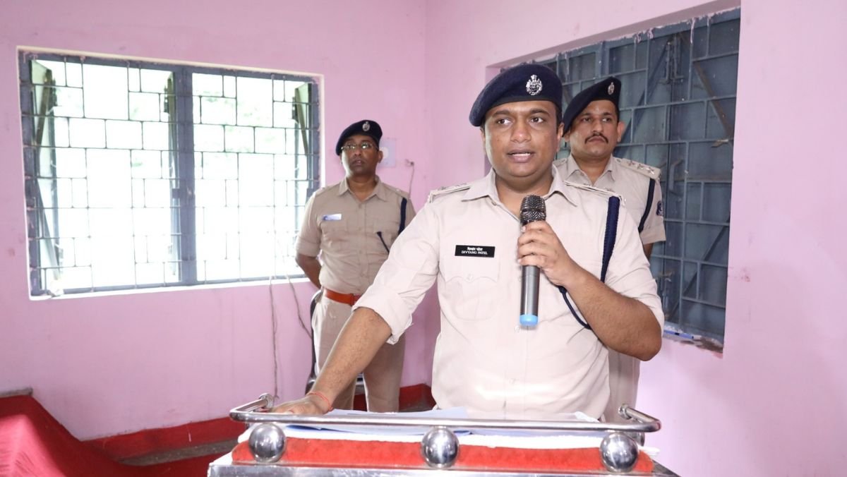 ● कानून बदला, भारतीय न्याय संहिता त्वरित न्याय दिलाने में कारगर सिद्ध होगी, नागरिक जाने अपना अधिकार-एसपी श्री दिव्यांग पटेल