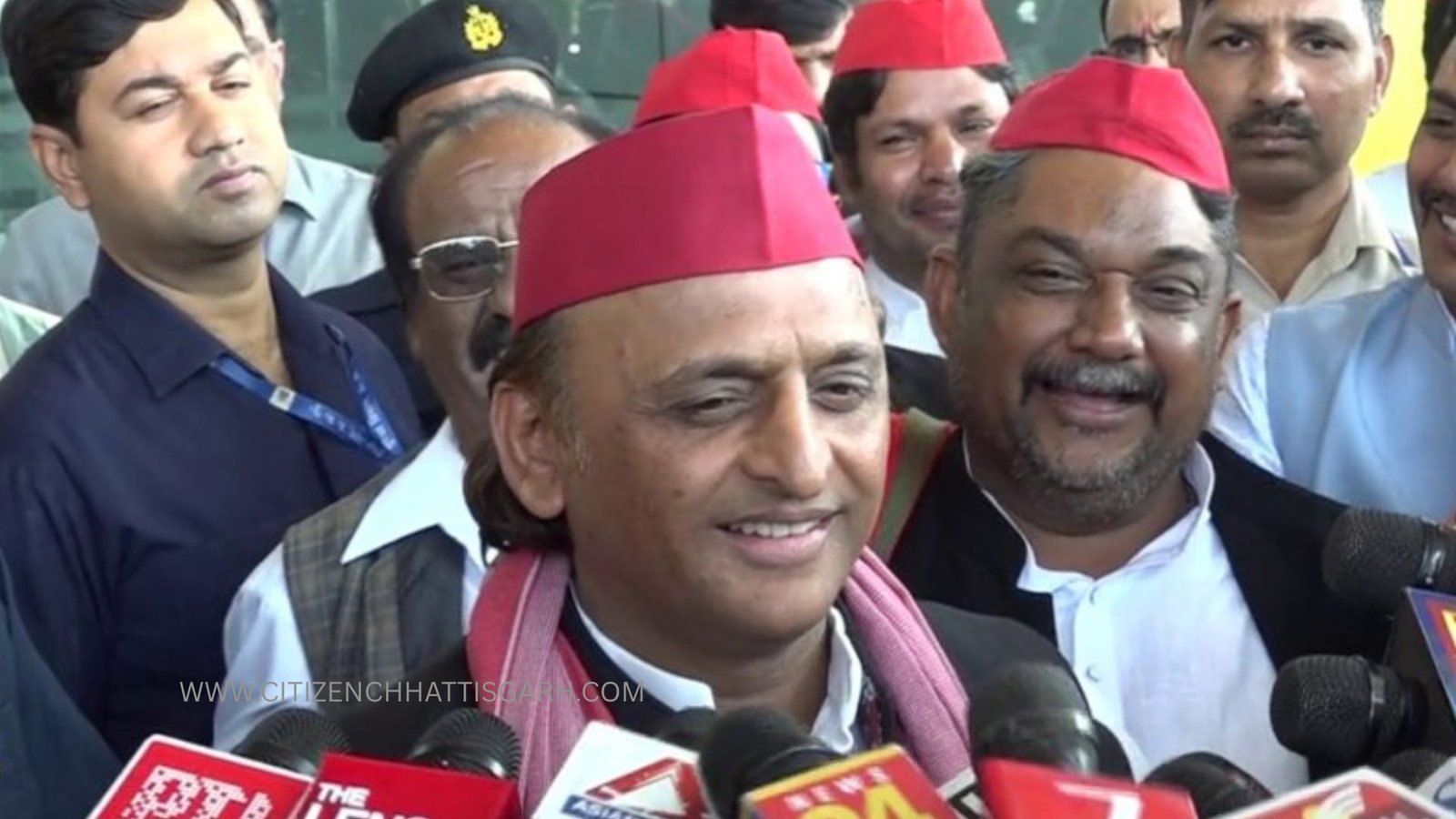 CG NEWS: घुसपैठ पर सियासत गरम, अखिलेश बोले- जिम्मेदार कौन?